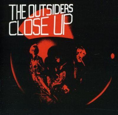 OUTSIDERS - CLOSE UP LP